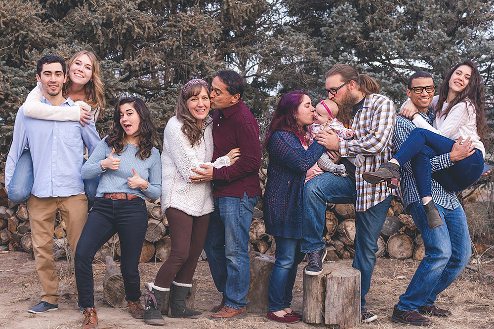 Family-picture-in-Canada